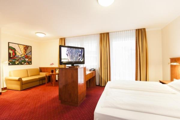 Hotel Am Berliner Platz Langenfeld  Room photo